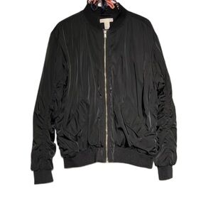 🌻🌻 3 for $30🌻🌻 Black bomber jacket fall/spring